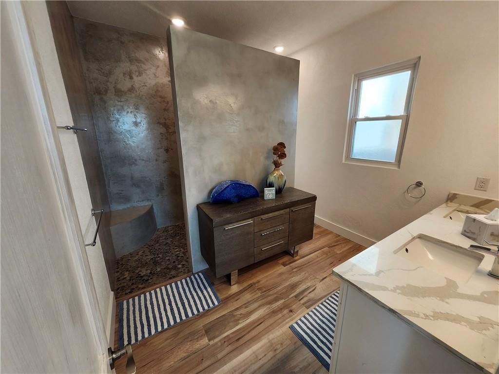 Bathroom, Interior, Recessed Lighting, Wood Texture Flooring