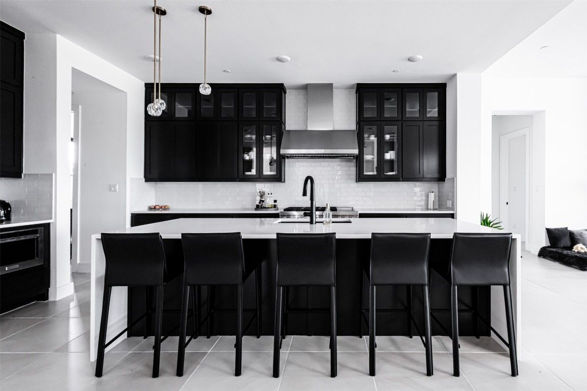 Interior, Kitchen, Pendant Lights, Recessed Lighting, Stainless Steel Appliances
