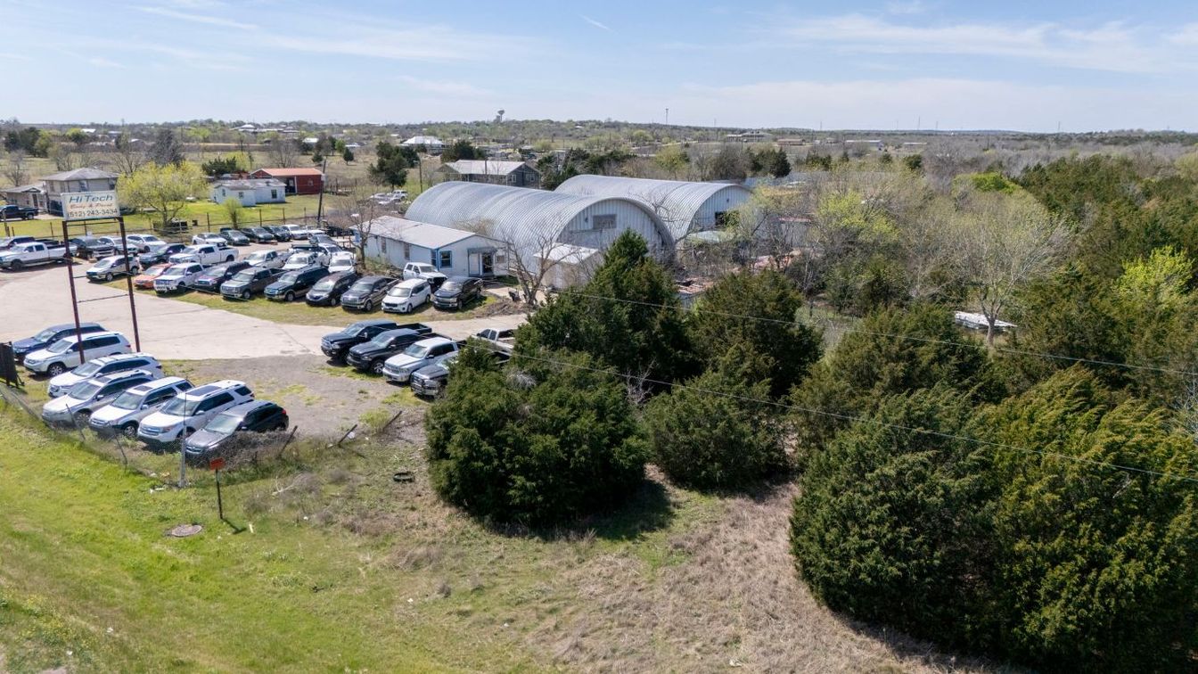 Exterior, Drone