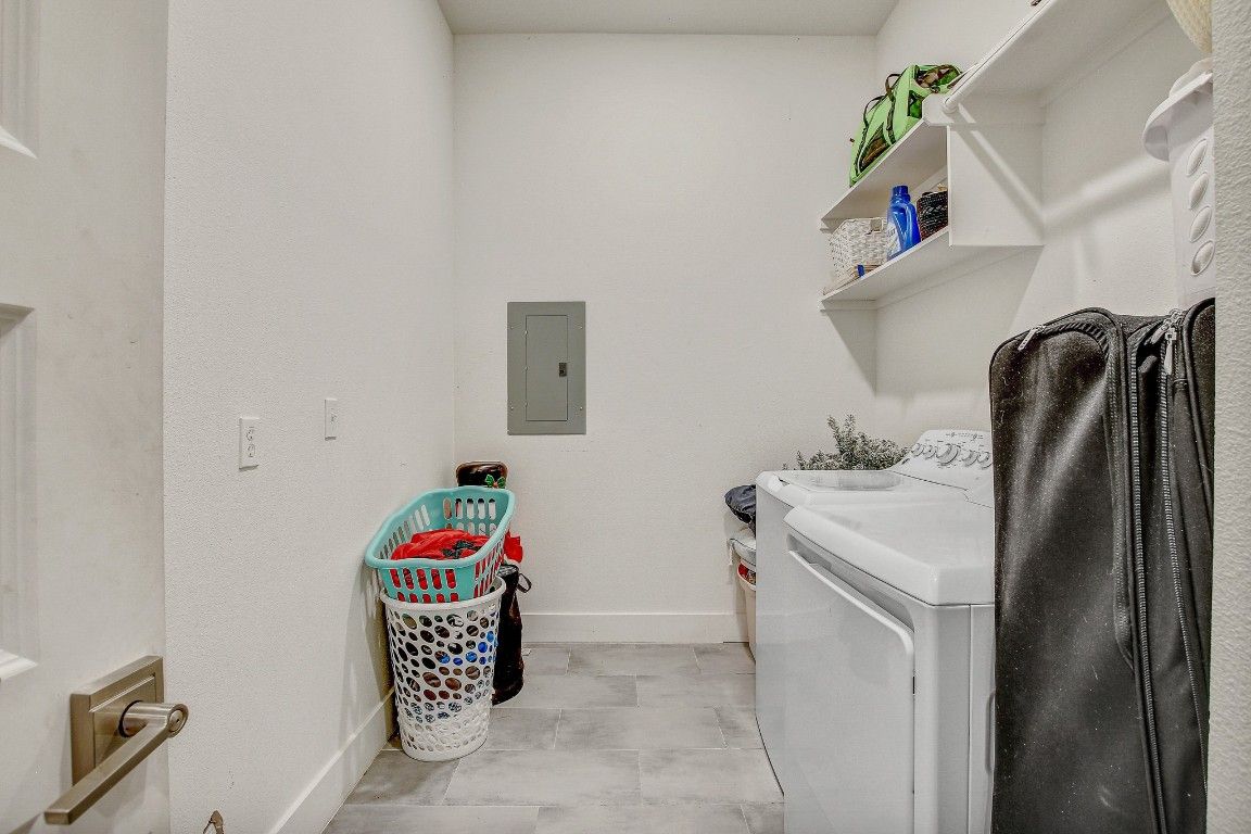 Interior, Washer