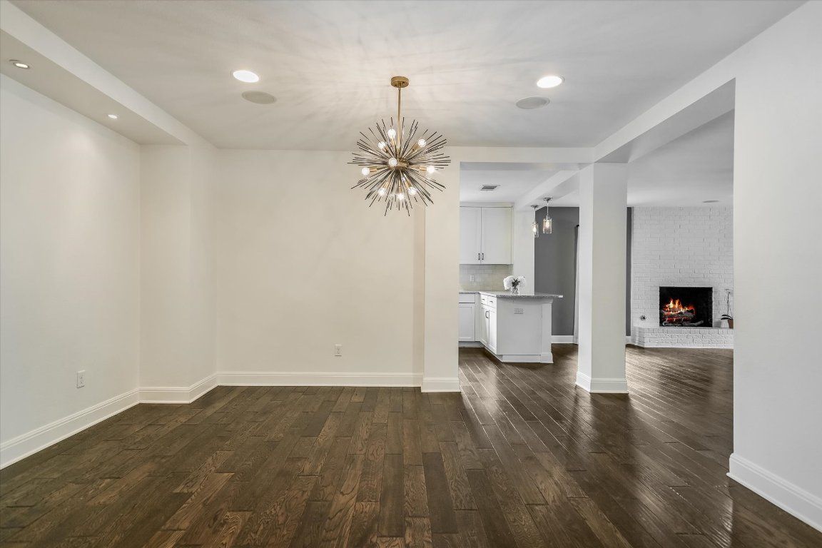 Fireplace, Interior, Kitchen, Pendant Lights, Recessed Lighting, Wood Texture Flooring