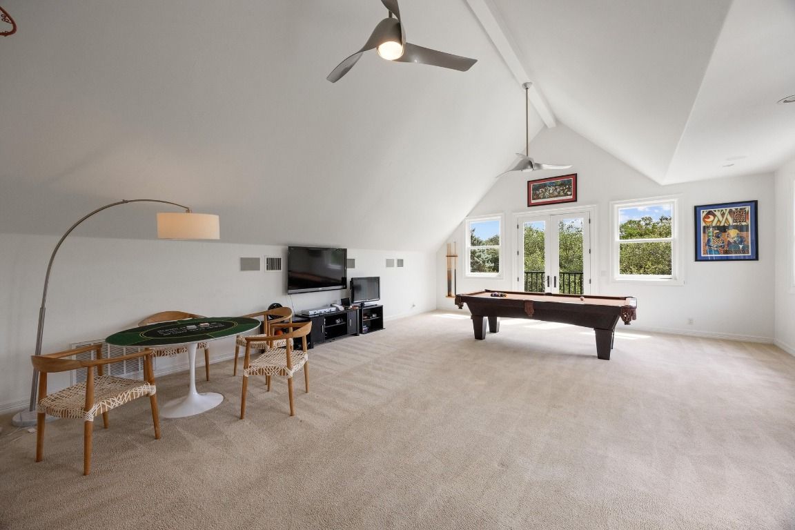 Billiard Table, Game Room, Interior
