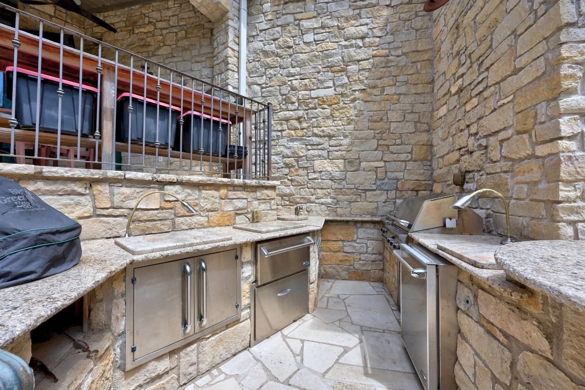Exterior, Stone Walls