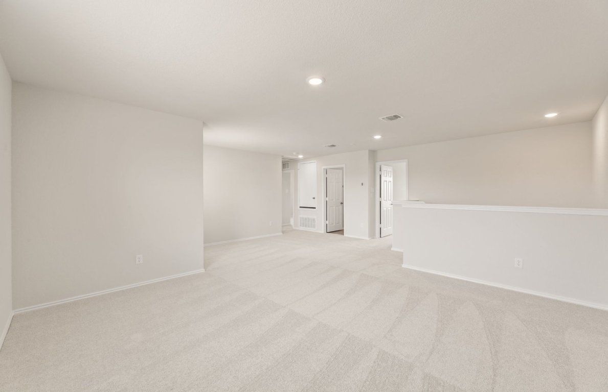 Empty room, Interior, Recessed Lighting