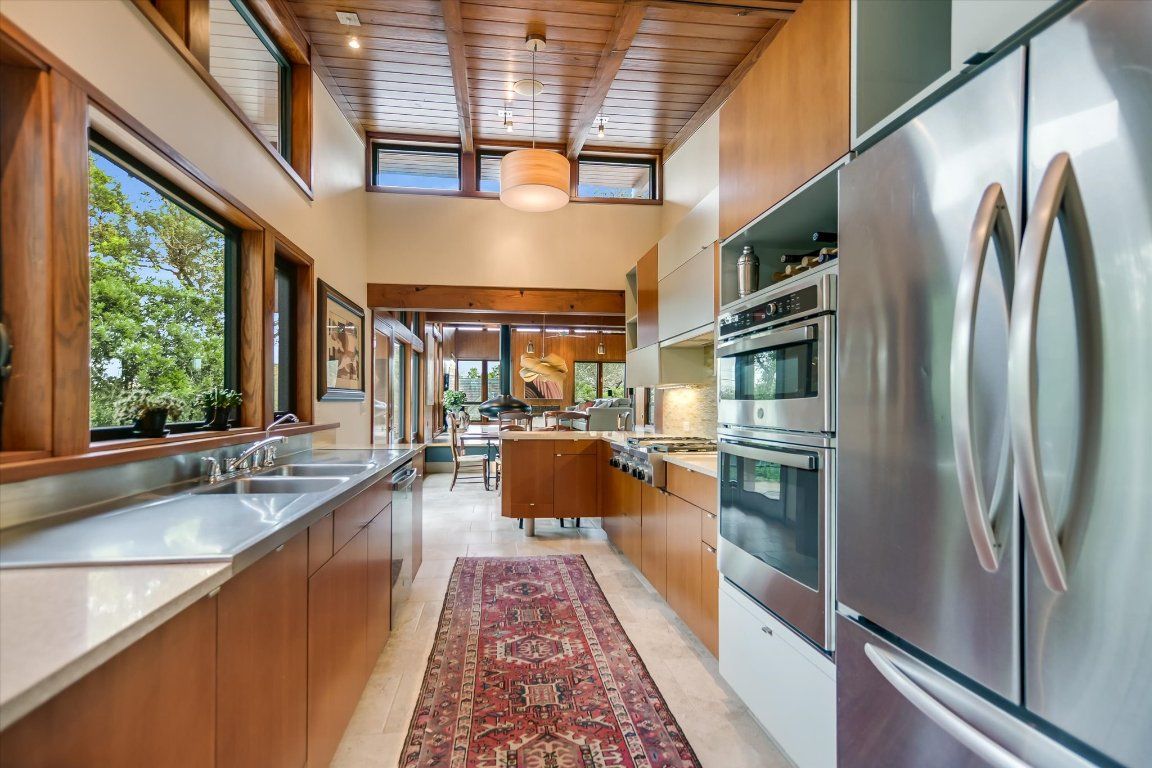 Dining room, Interior, Kitchen, Pendant Lights, Recessed Lighting, Stainless Steel Appliances, Wooden Ceilings