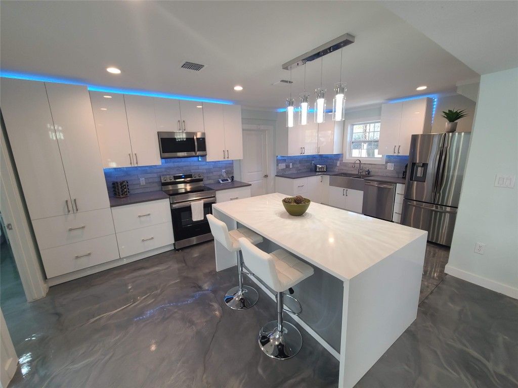 Interior, Kitchen, Pendant Lights, Recessed Lighting, Stainless Steel Appliances