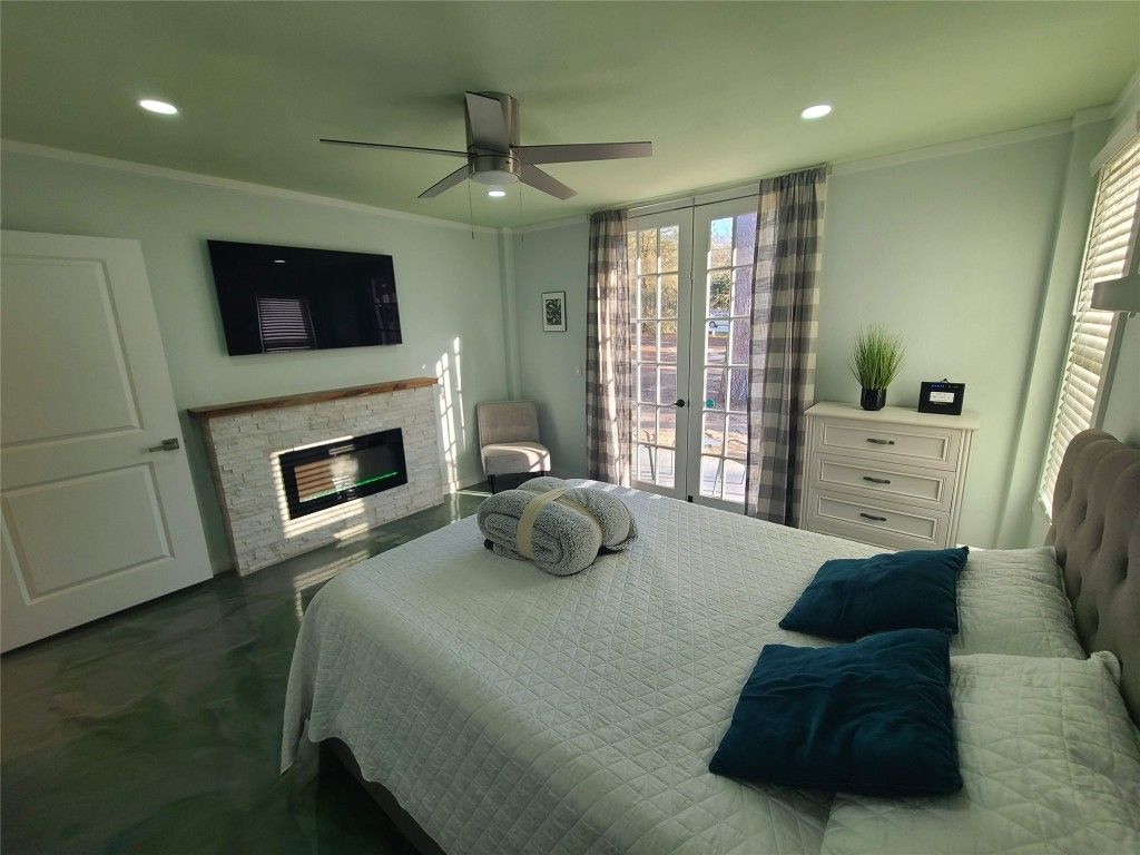 Bedroom, Fireplace, Interior, Recessed Lighting
