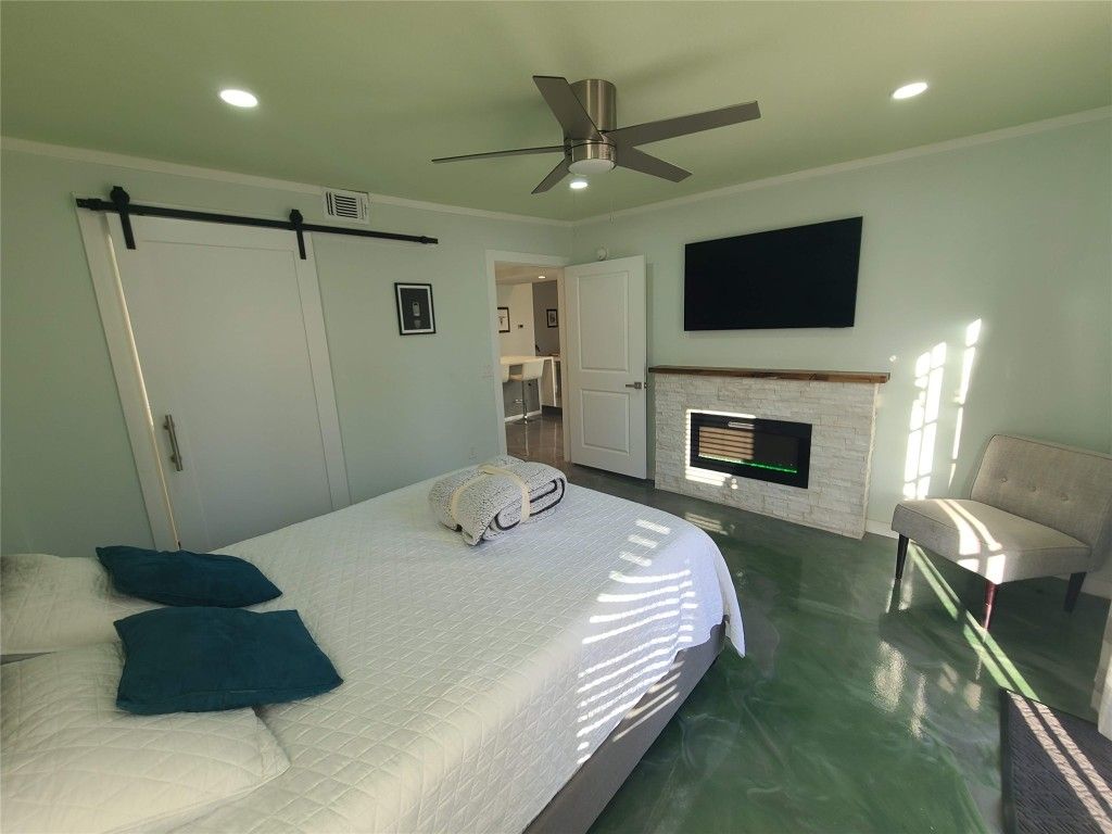 Bedroom, Fireplace, Interior, Recessed Lighting
