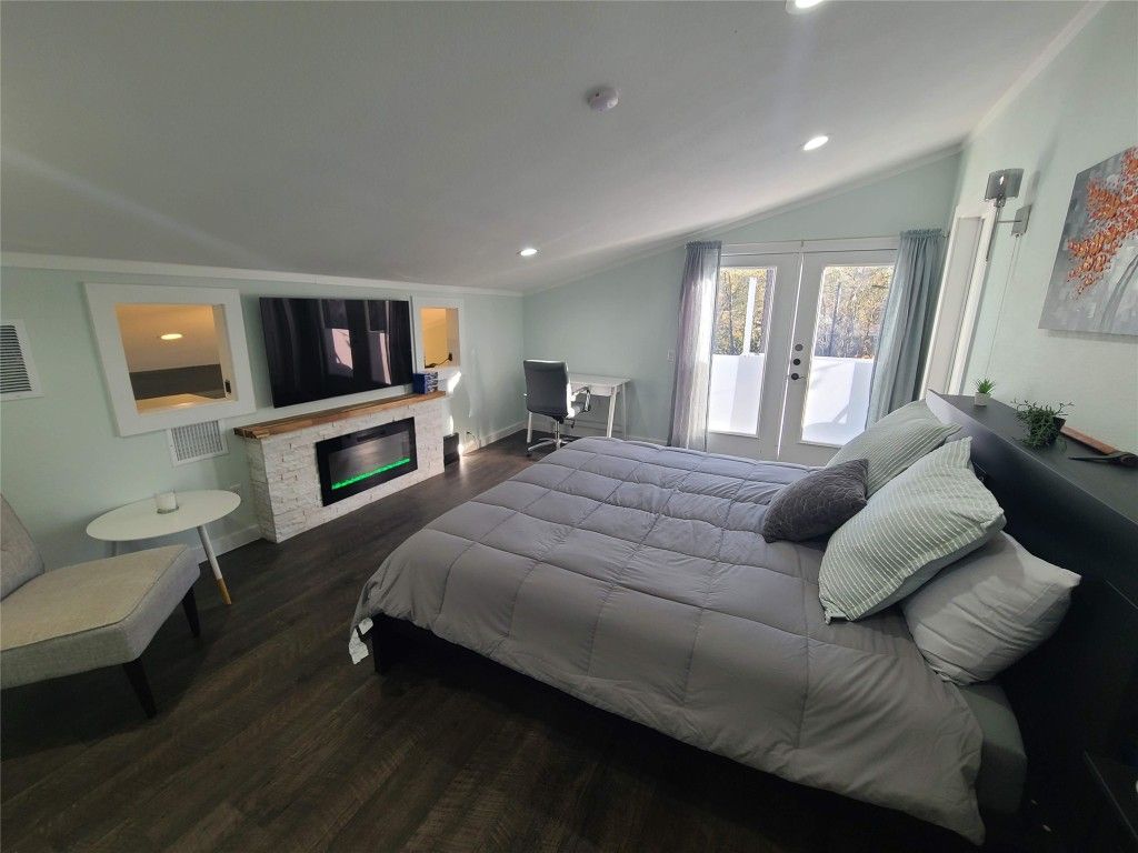 Bedroom, Fireplace, Interior, Recessed Lighting, Wood Texture Flooring