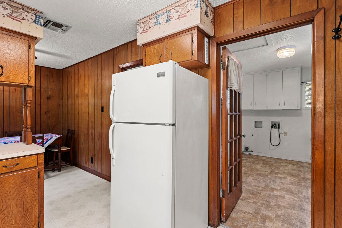 Interior, Kitchen, Wooden Walls
