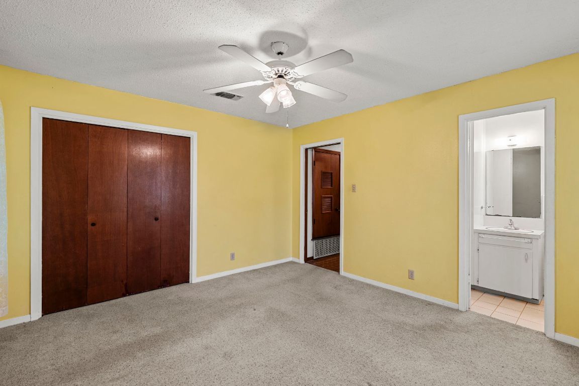 Bathroom, Empty room, Interior