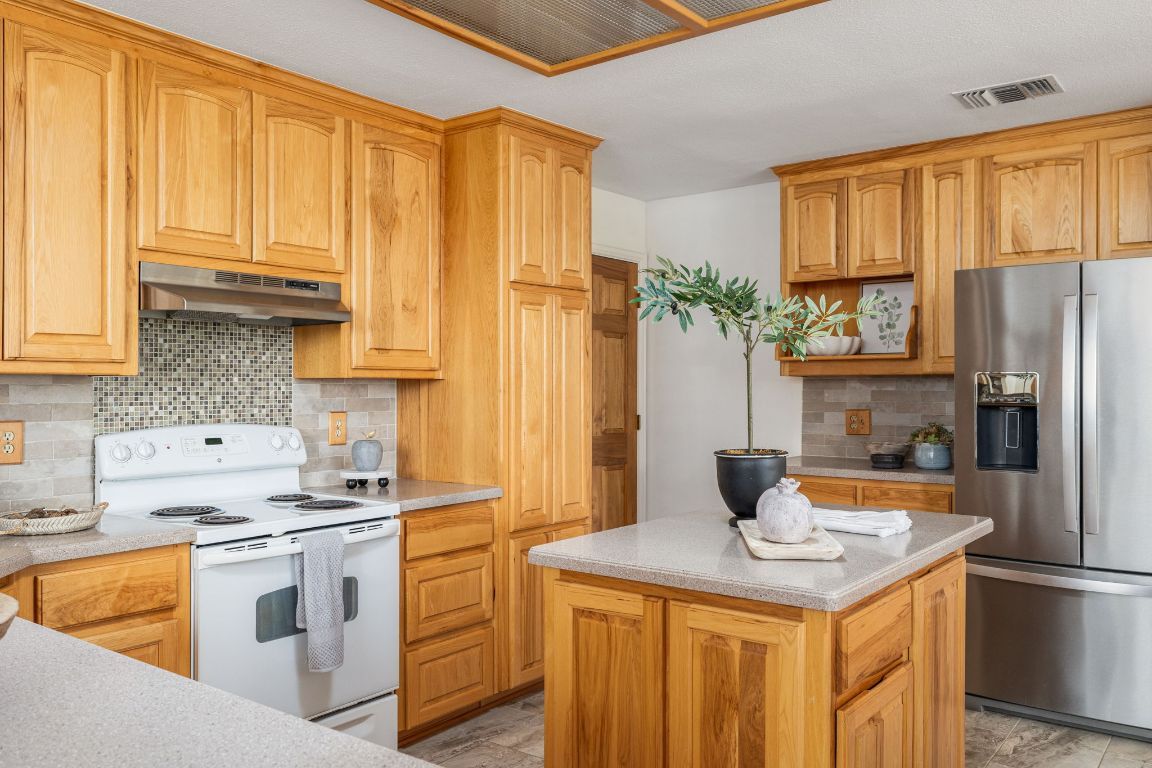 Interior, Kitchen, Stainless Steel Appliances