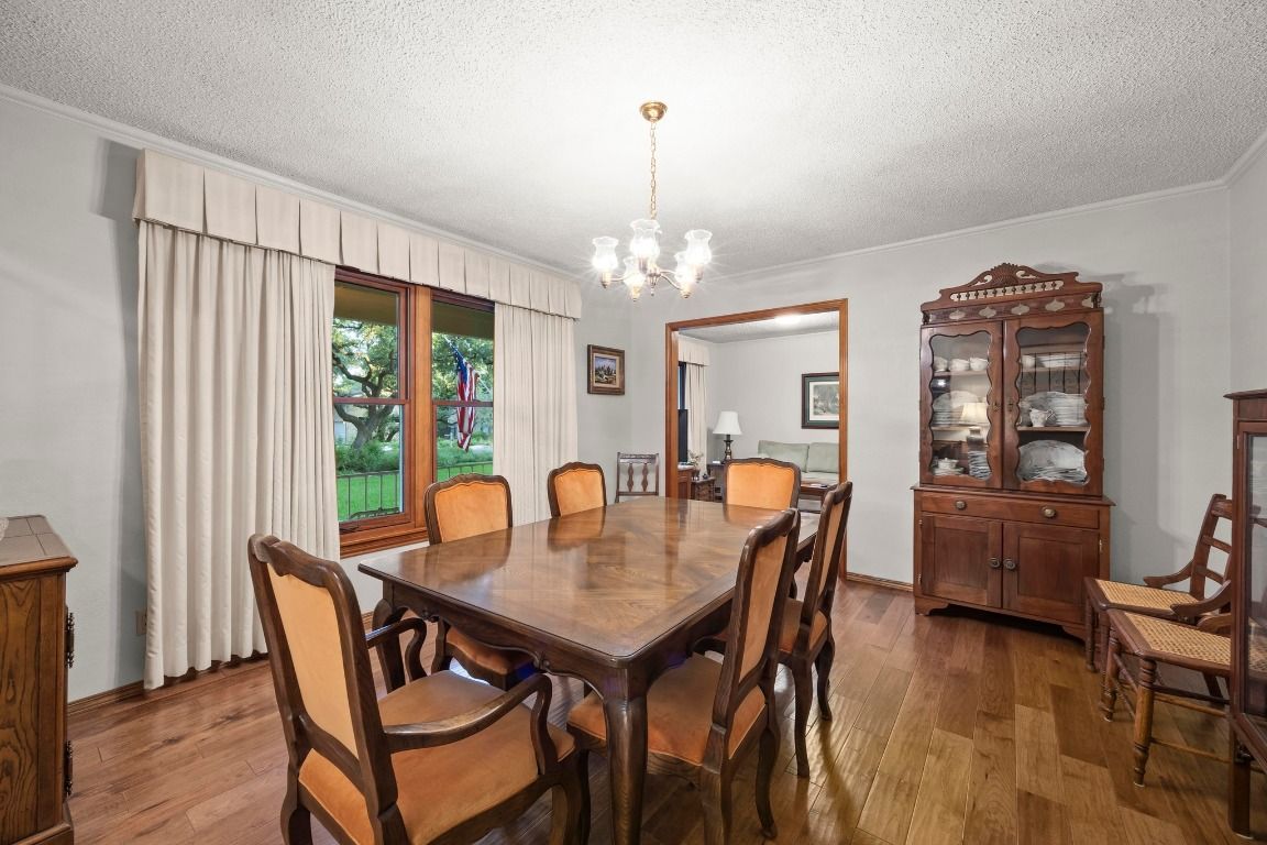 Chandelier, Dining room, Interior, Wood Texture Flooring
