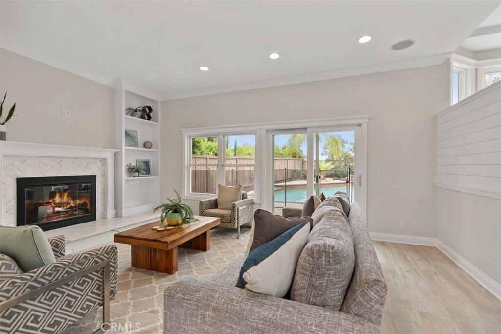 Fireplace, Interior, Living room, Recessed Lighting, Wood Texture Flooring