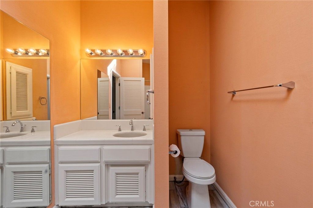 Bathroom, Dual Sink Vanities, Interior, Tile Countertops