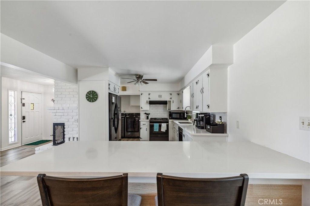 Interior, Kitchen, Stone Walls, Wood Texture Flooring