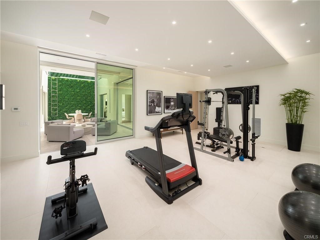 Fitness Equipment, Interior, Recessed Lighting