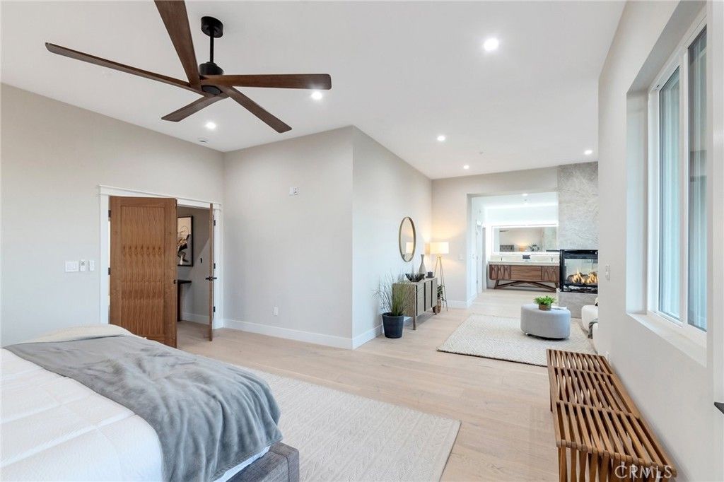 Bedroom, Fireplace, Interior, Recessed Lighting, Wood Texture Flooring