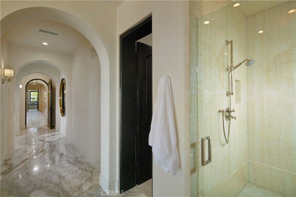 Bathroom, Interior, Marble, Recessed Lighting
