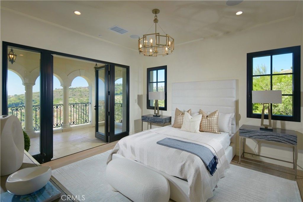 Bedroom, Chandelier, Interior, Recessed Lighting