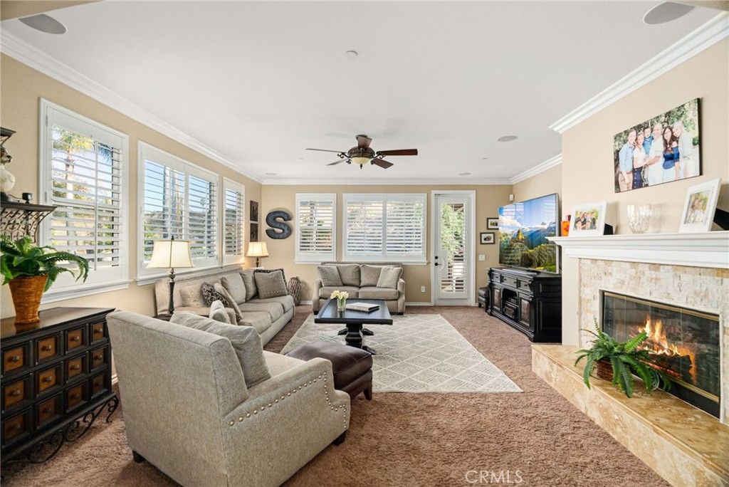 Fireplace, Interior, Living room, Recessed Lighting