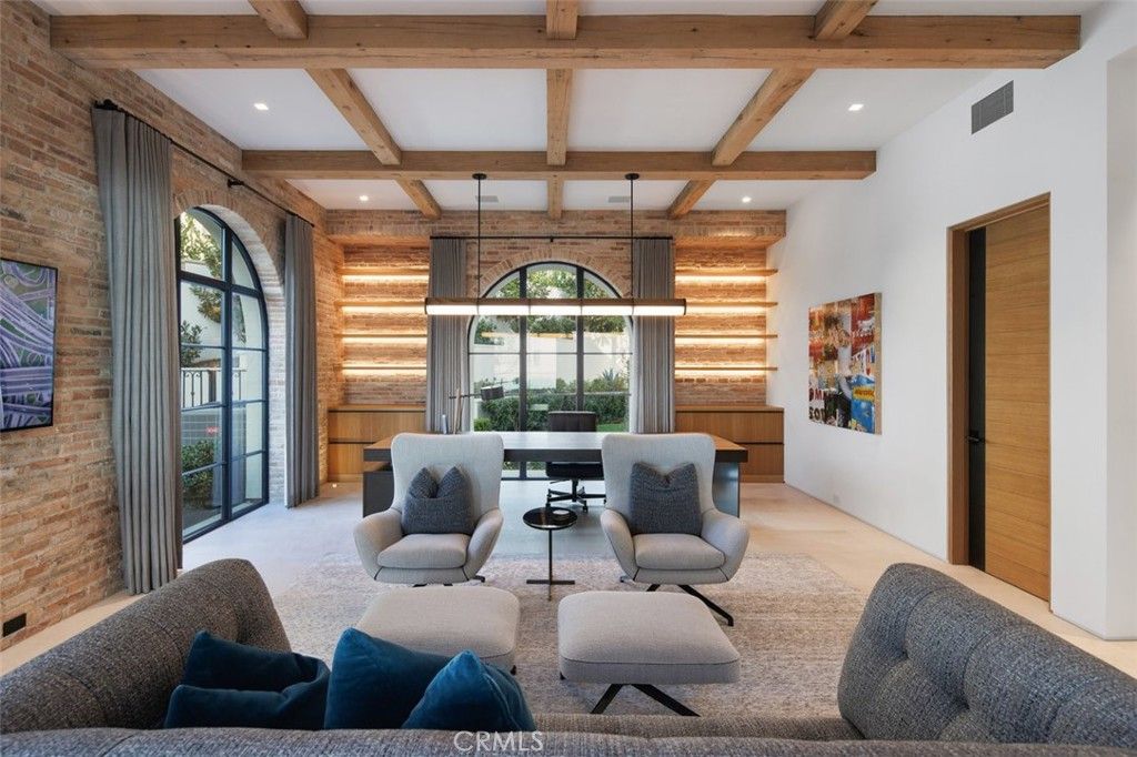 Interior, Living room, Recessed Lighting, Stone Walls, Wooden Beams
