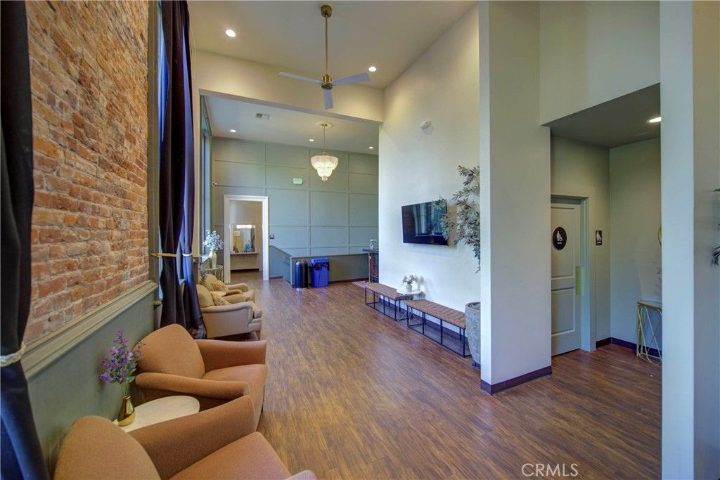 Interior, Pendant Lights, Recessed Lighting, Stone Walls, Wood Texture Flooring