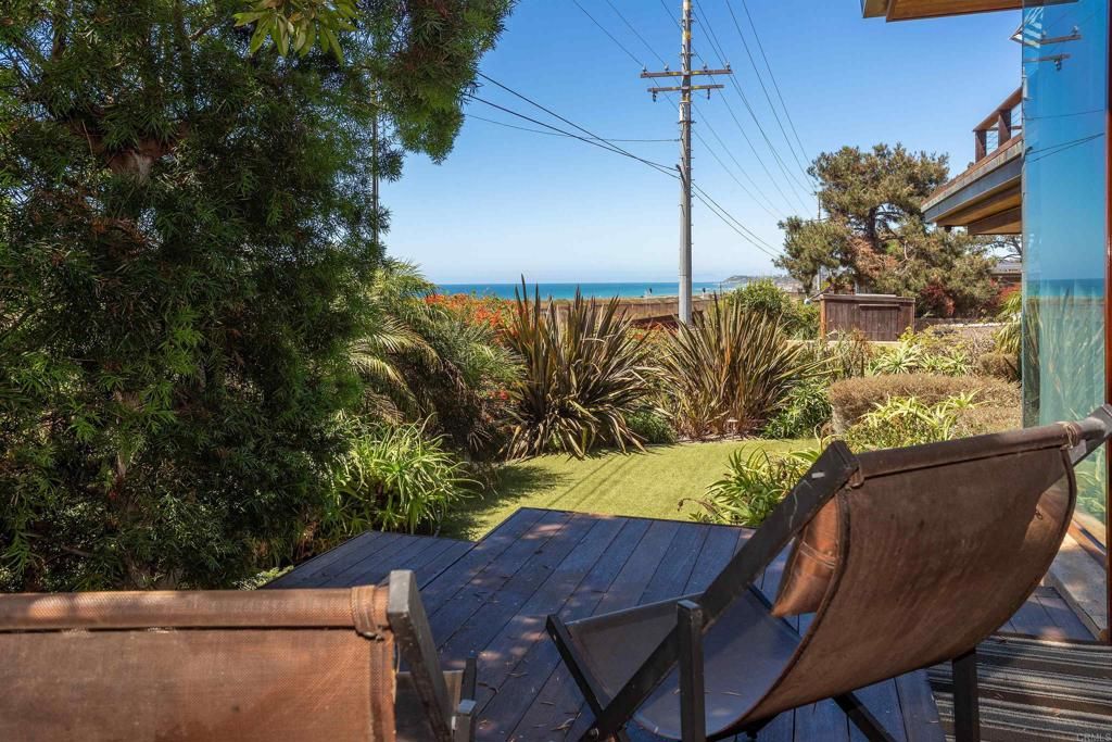 Backyard, Exterior, Water