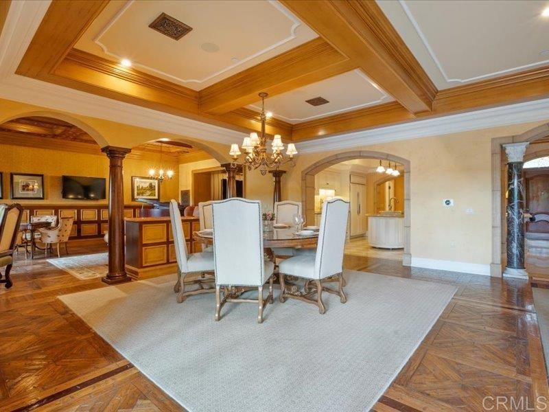 Chandelier, Dining room, Interior, Recessed Lighting, Wood Texture Flooring