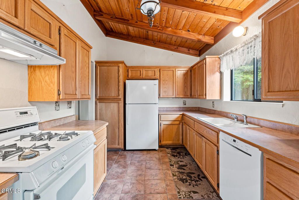 Interior, Kitchen, Wooden Beams, Wooden Ceilings