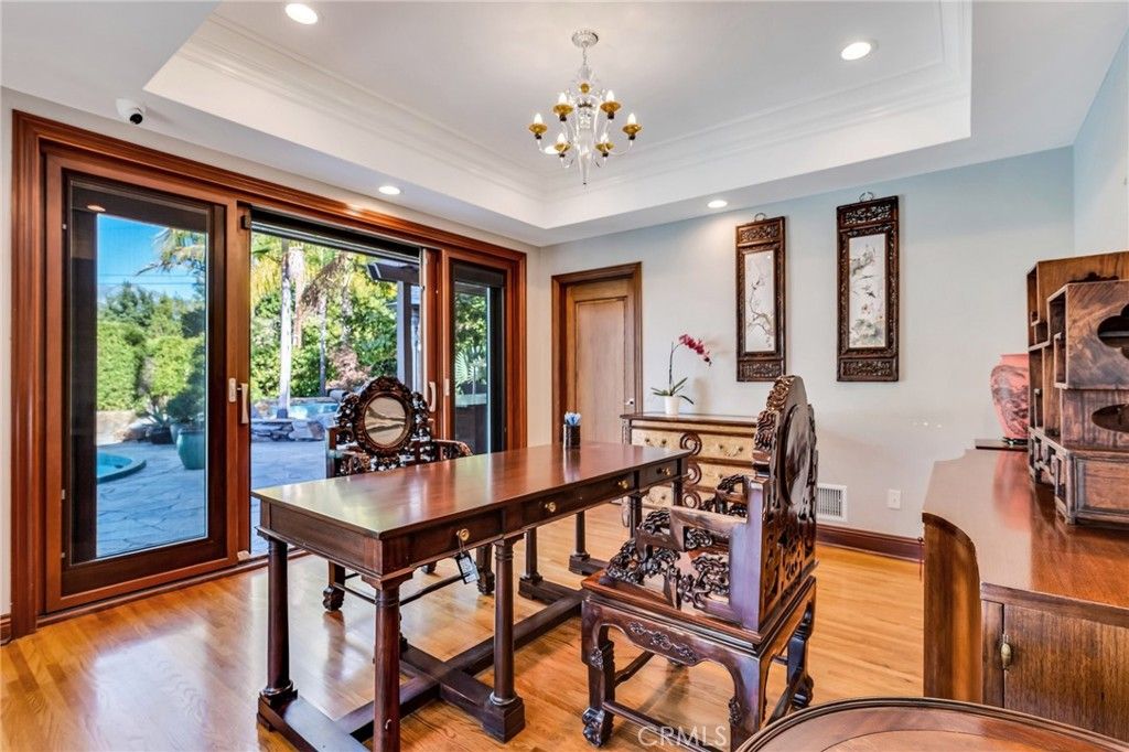 Chandelier, Home Office, Interior, Recessed Lighting, Wood Texture Flooring