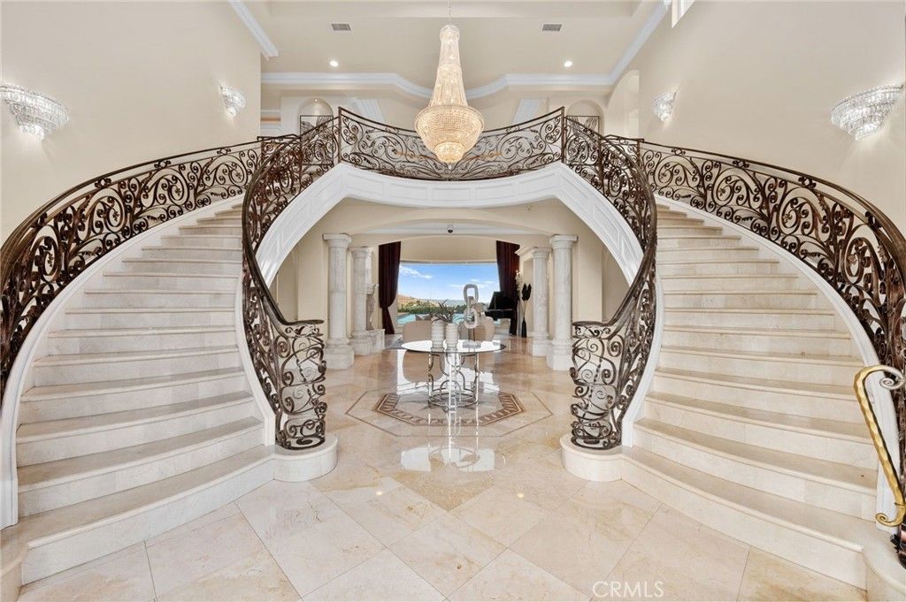 Chandelier, Interior, Recessed Lighting