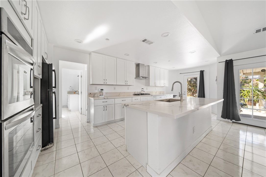 Interior, Kitchen, Marble, Recessed Lighting