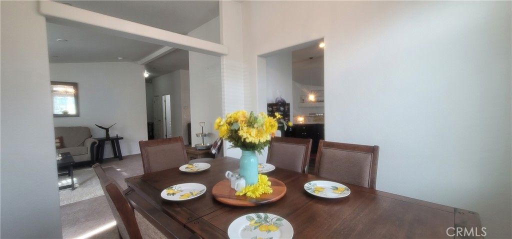 Dining room, Interior