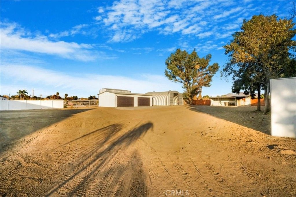 Backyard, Detached Garage, Exterior