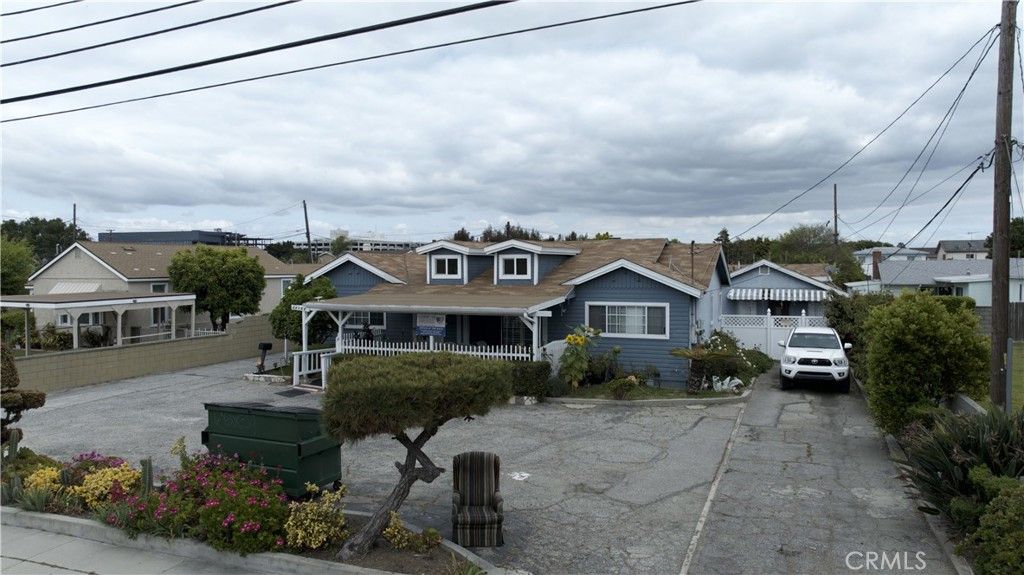 Exterior, Facade, American Craftsman