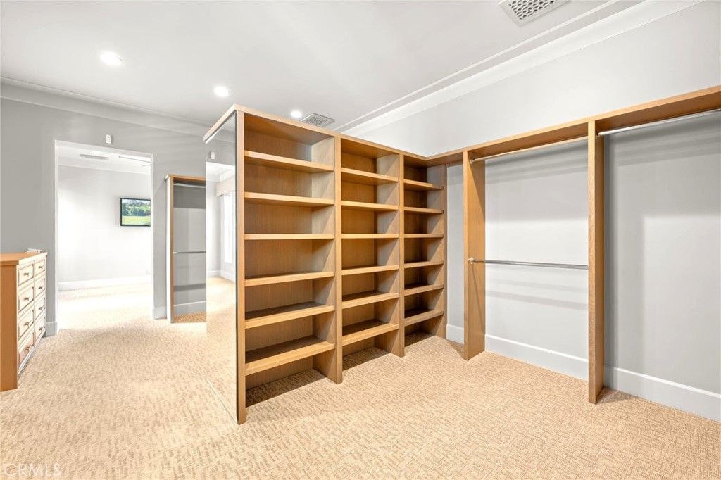 Interior, Recessed Lighting, Walk-in Closets
