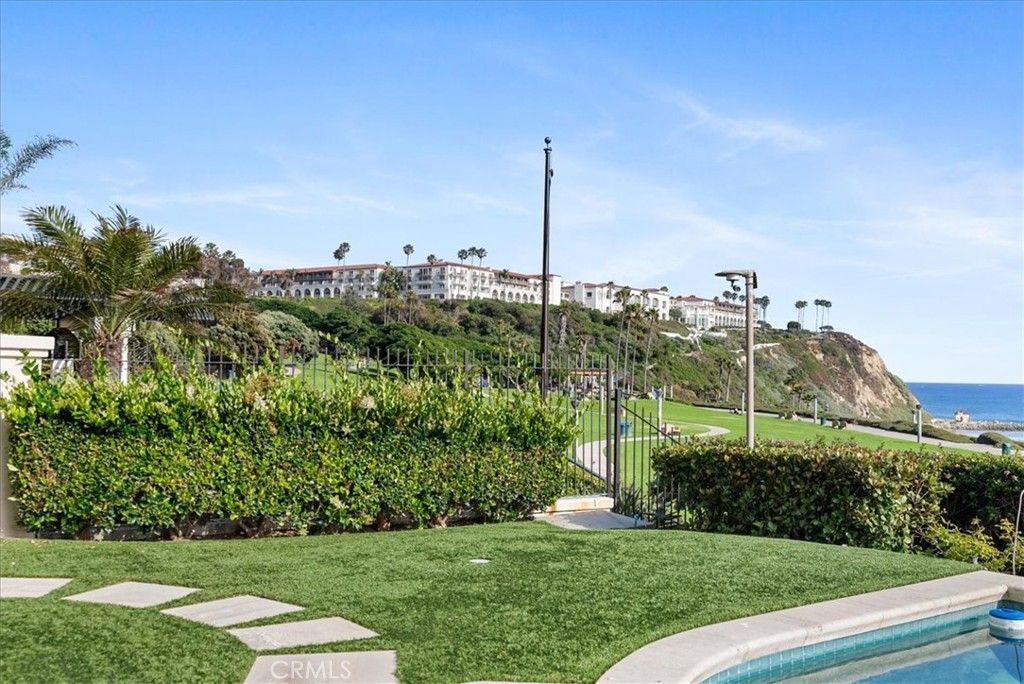 Exterior, Pool, Water