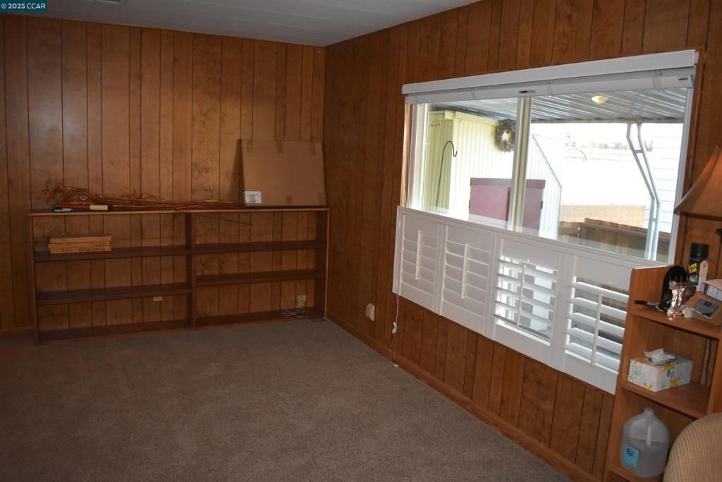 Empty room, Interior, Wooden Walls