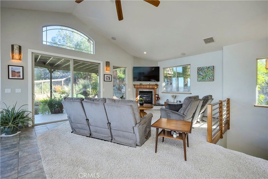 Fireplace, Interior, Living room, Recessed Lighting