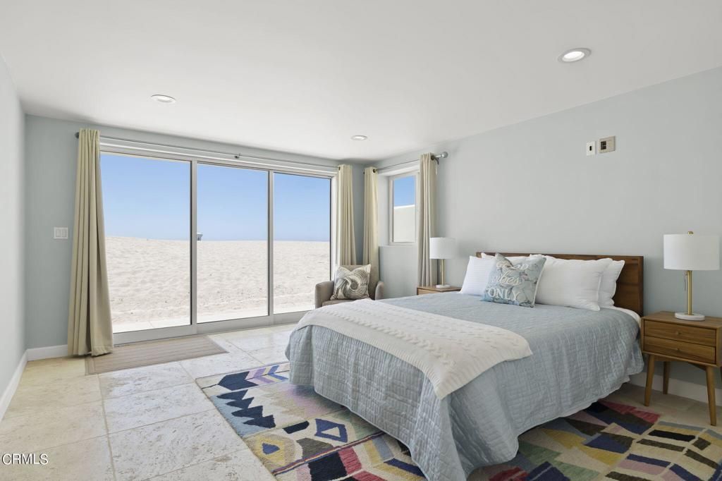 Bedroom, Interior, Recessed Lighting, Water