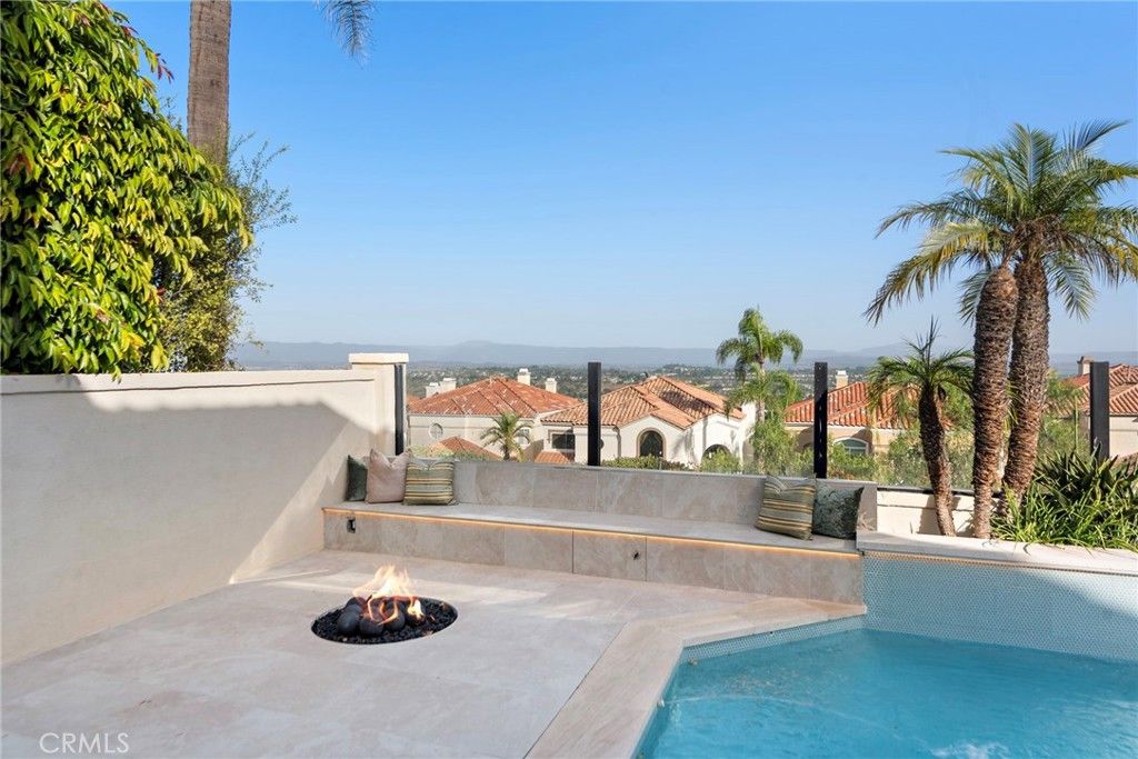 Water, Exterior, Pool, Other