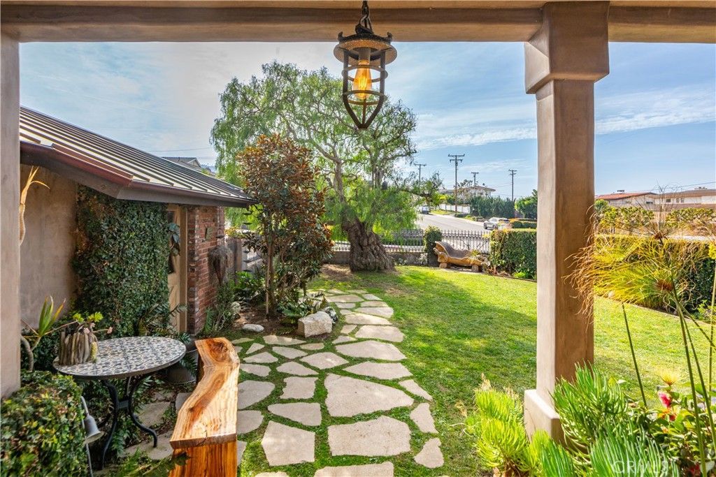 Backyard, Exterior, Water