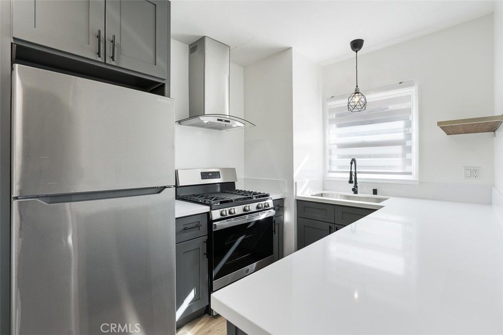 Interior, Kitchen, Pendant Lights, Stainless Steel Appliances