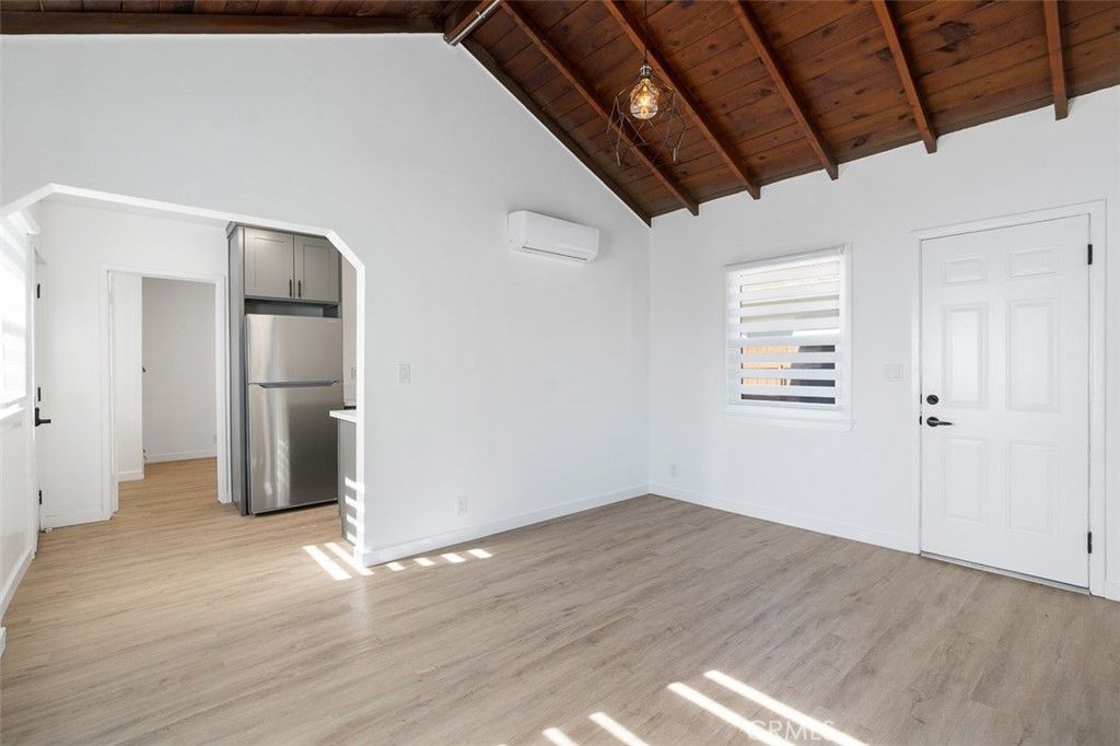 Empty room, Interior, Kitchen, Wooden Beams, Wooden Ceilings, Wood Texture Flooring