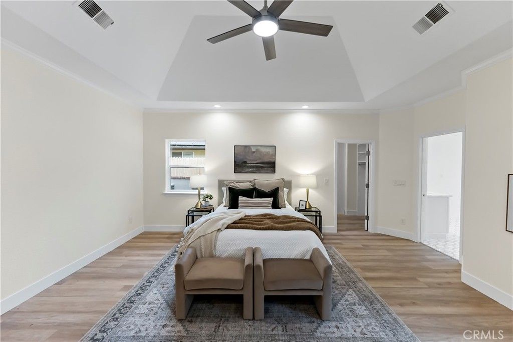 Bedroom, Interior, Recessed Lighting, Wood Texture Flooring