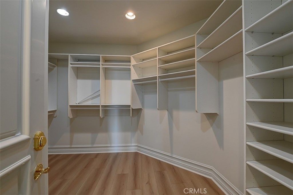 Interior, Recessed Lighting, Walk-in Closets, Wood Texture Flooring
