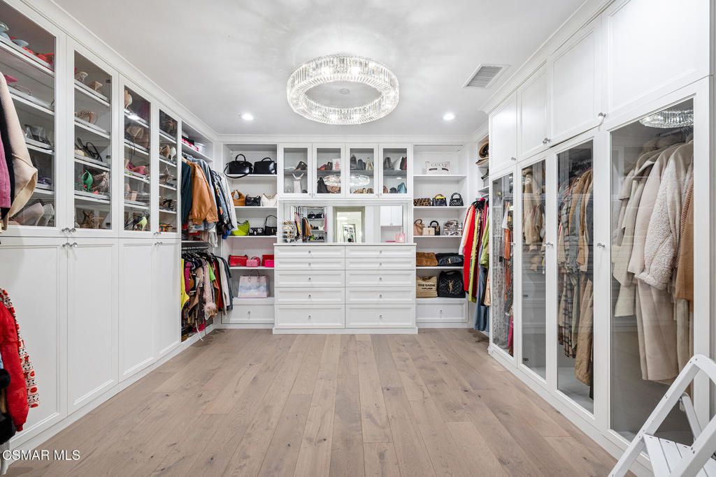 Chandelier, Interior, Recessed Lighting, Walk-in Closets, Wood Texture Flooring
