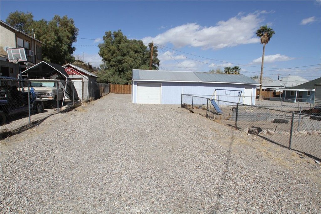 Backyard, Detached Garage, Exterior