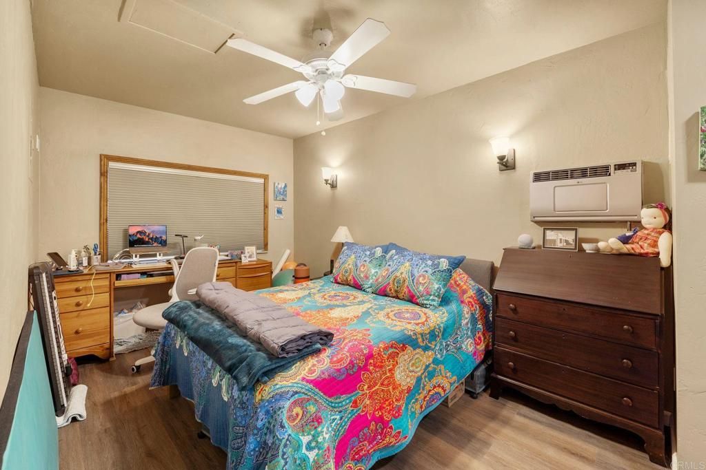 Bedroom, Home Office, Interior, Wood Texture Flooring